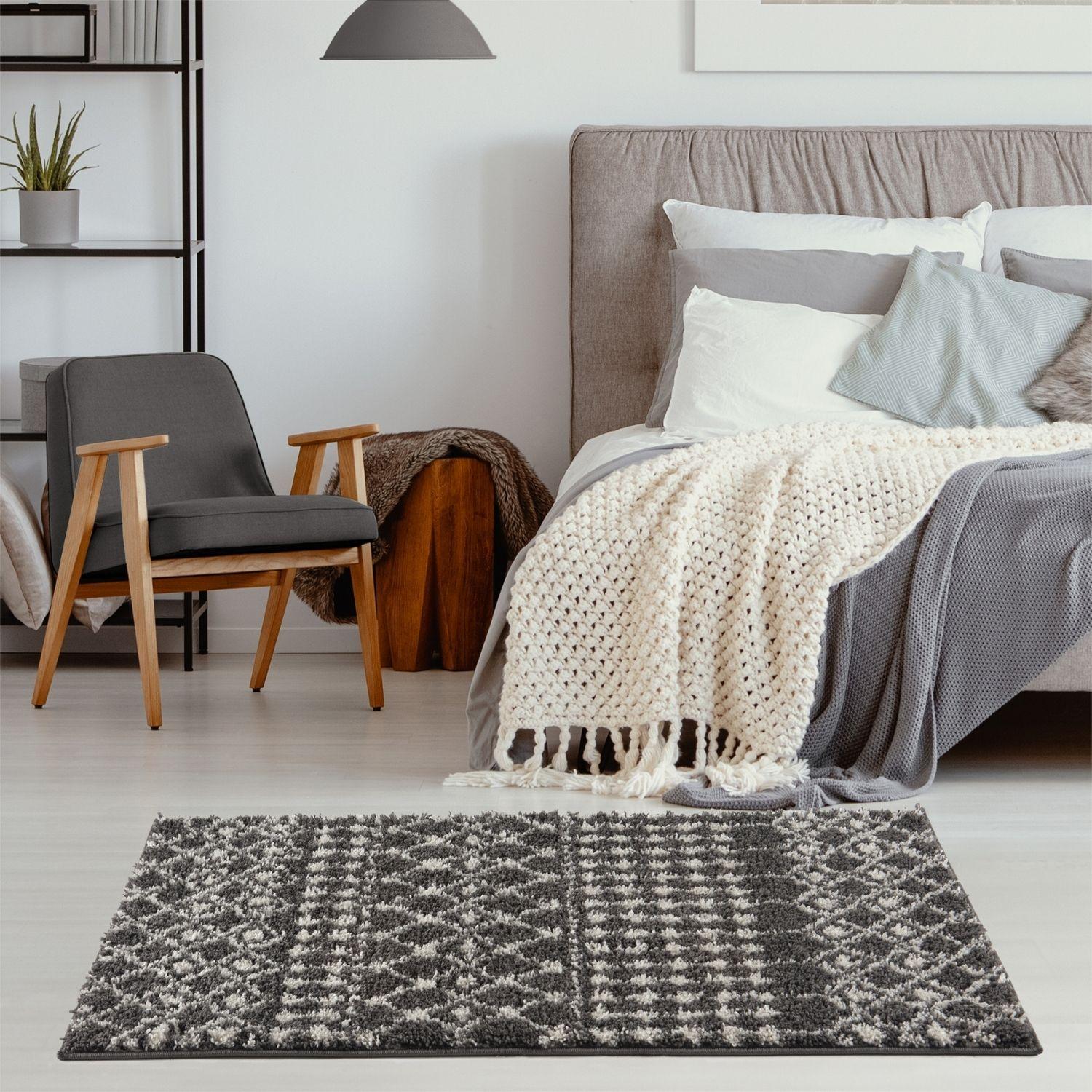 Moroccan Dark Grey  Shaggy Rug | 1040