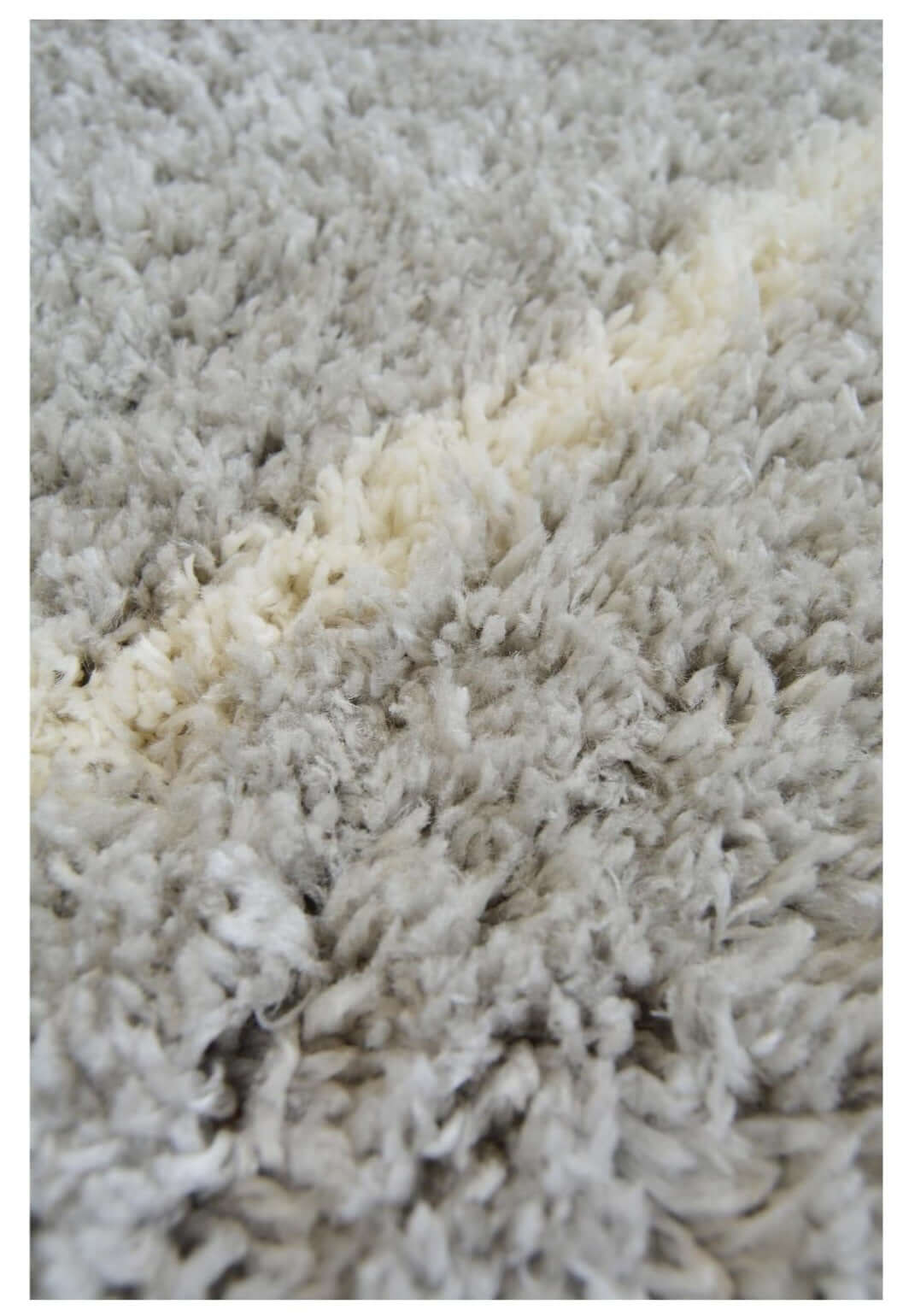 Snug Bubbles Shaggy Rug | I110A