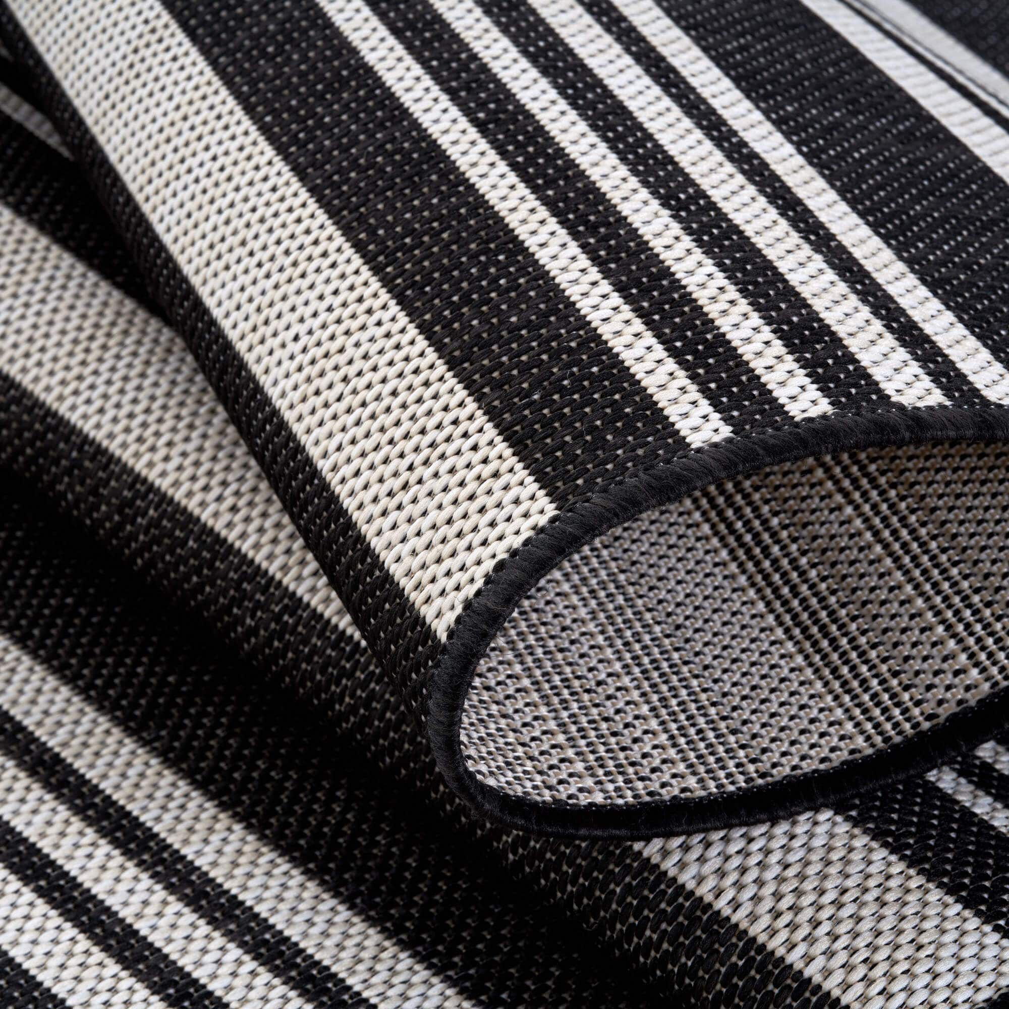 Ecology Outdoor Rug Black | 300bl