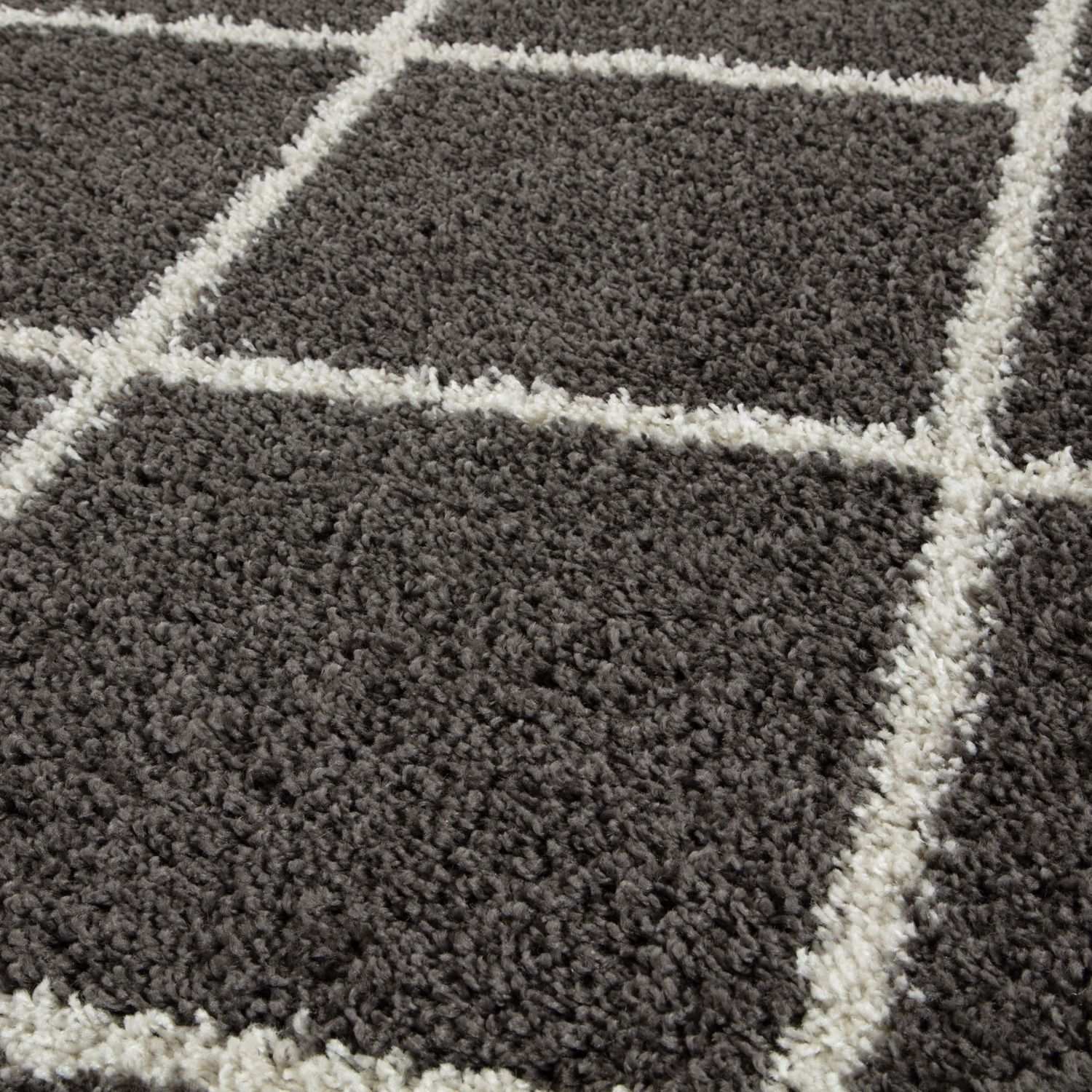 Moroccan Dark Grey Shaggy Rug | 540