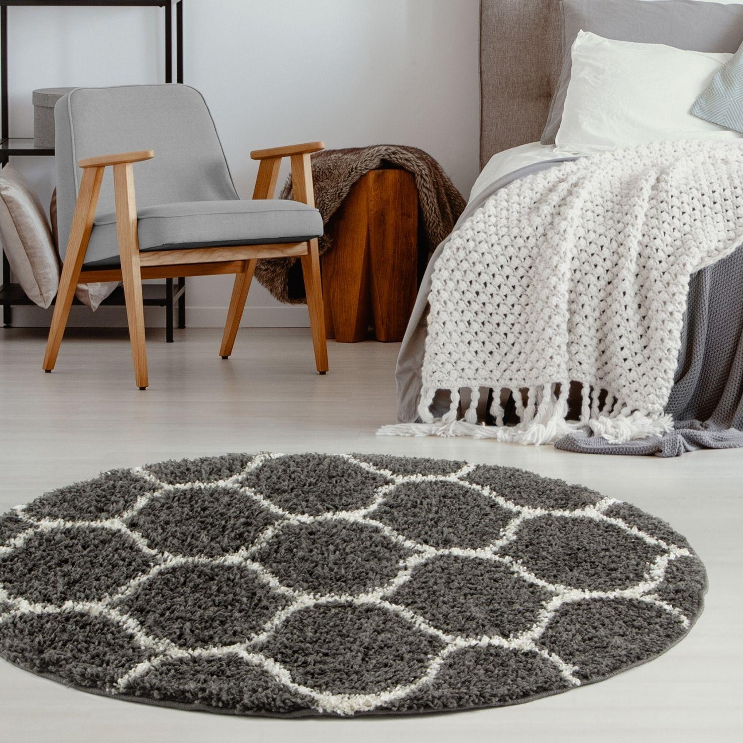 Moroccan Dark Grey Shaggy Rug | 640