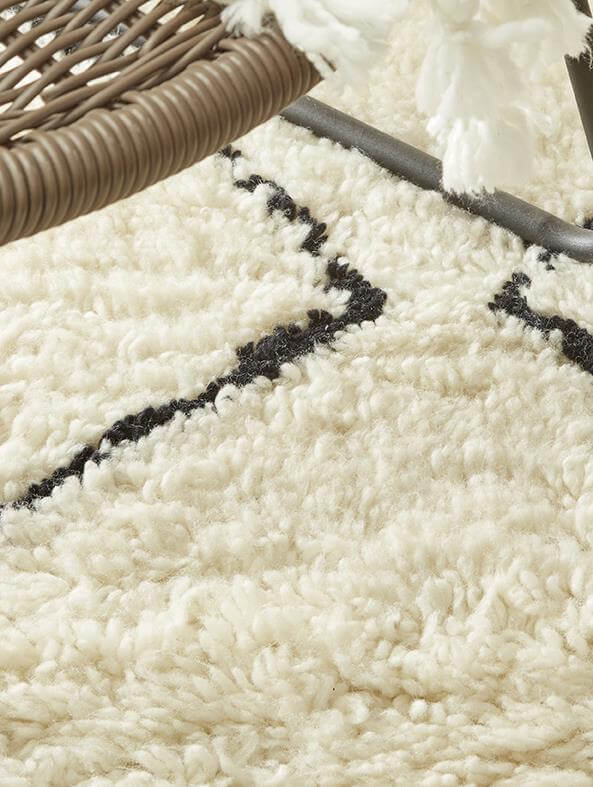 Berber Cream/Black Wool Shaggy Rug