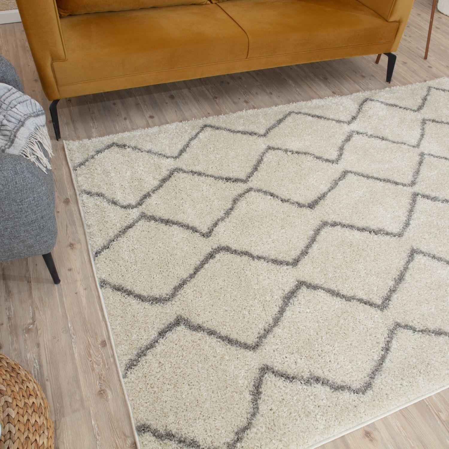 Moroccan Ivory Grey Shaggy Rug | 800