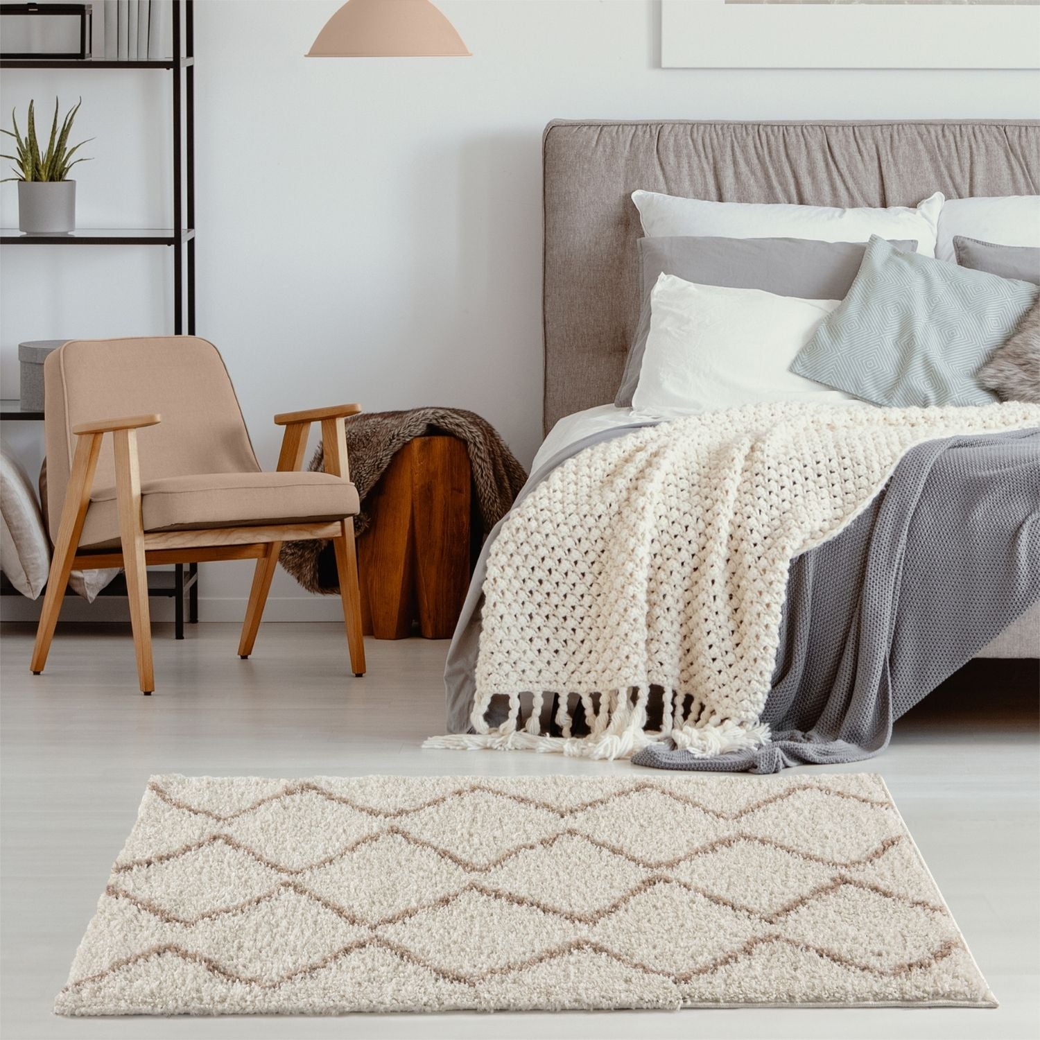 Moroccan Ivory Beige Shaggy Rug | 830