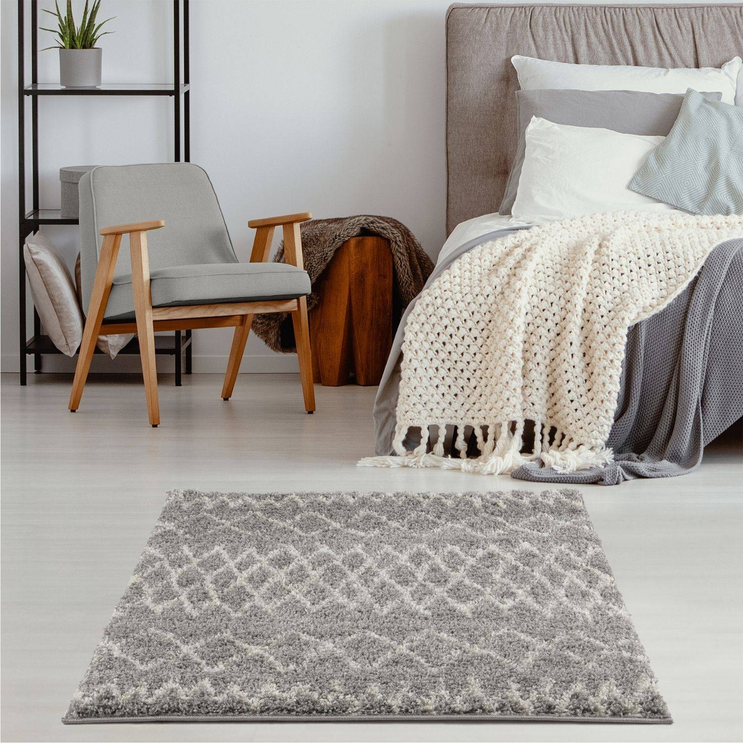 Moroccan Grey Shaggy Rug | 910