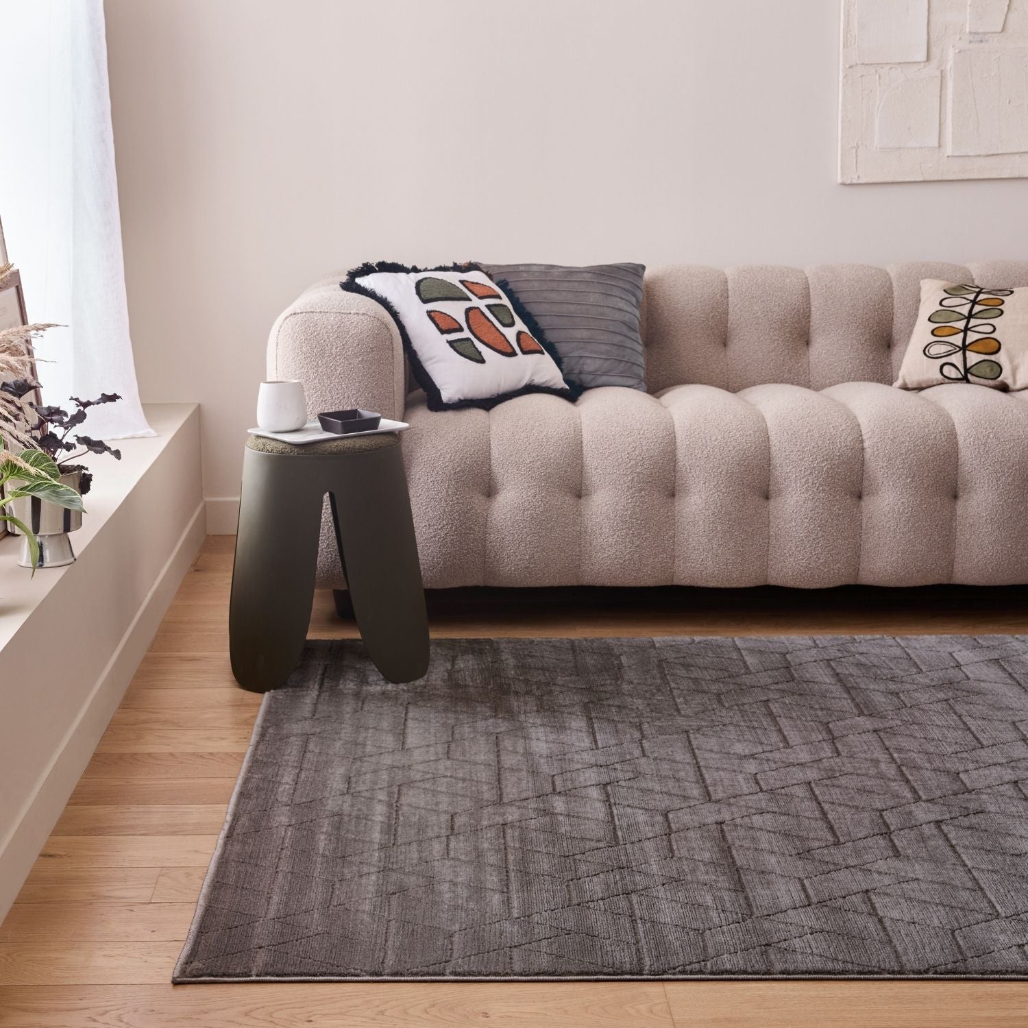 Aura Collection Rug Monolith in Grey