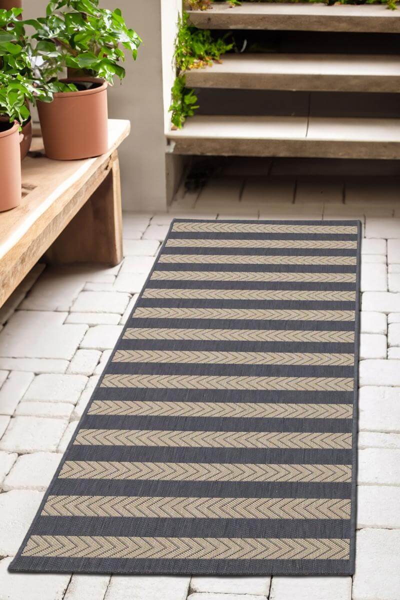 County Stripe Rug – Indoor/Outdoor Use