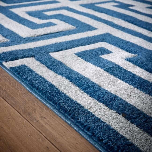 Greek Key Rug Geometric Design