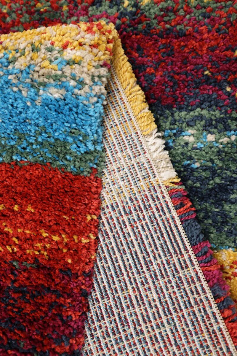 Noble Multicolour Rug – Geometric and Diamond Designs