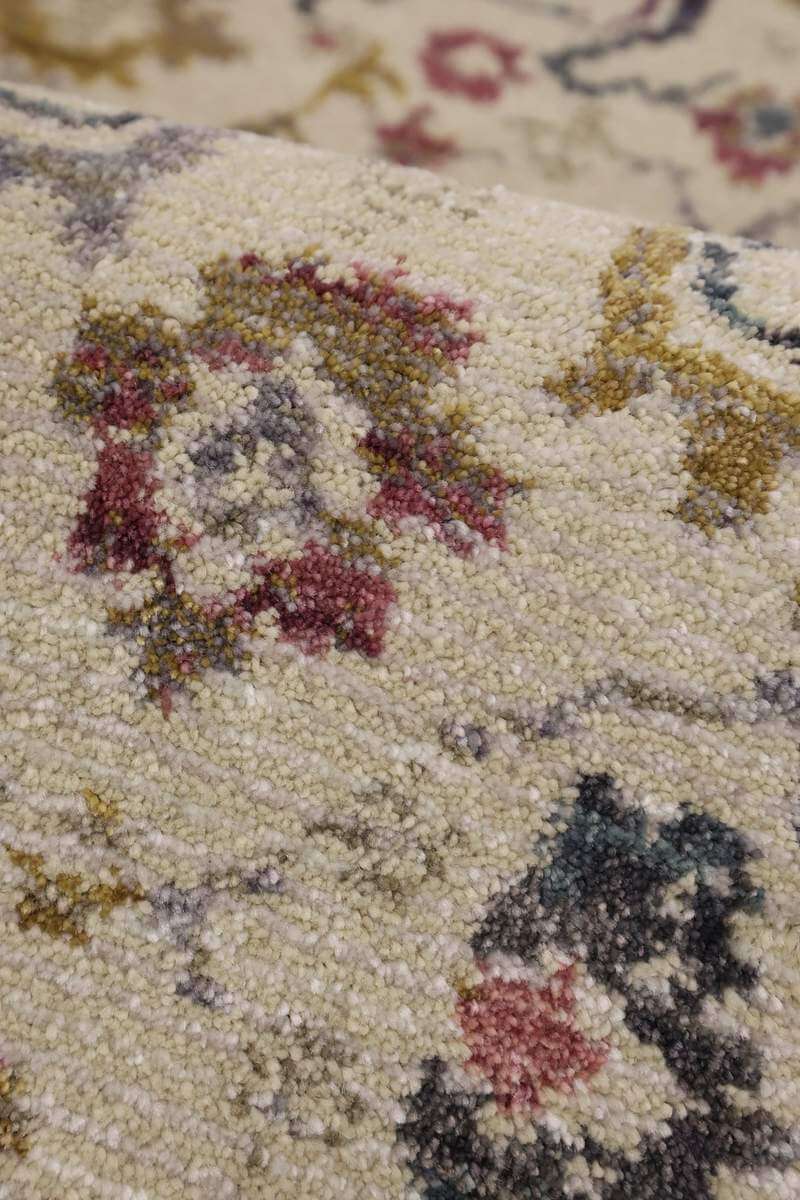 Traditional Floral Vintage Rug – Grey, Blue & Beige Elegance