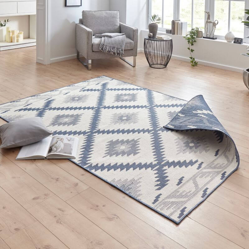 Malibu Reversible Indoor-Outdoor Rug Diamond Design