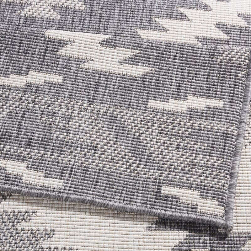 Malibu Reversible Indoor-Outdoor Rug Diamond Design