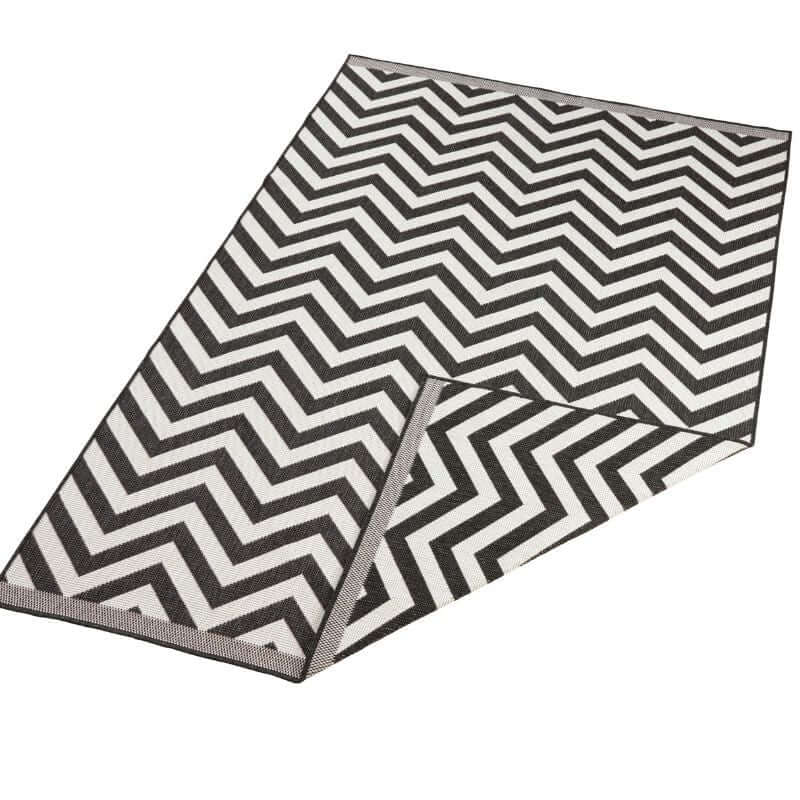 Palma Reversible Indoor-Outdoor Rug Chevron Design