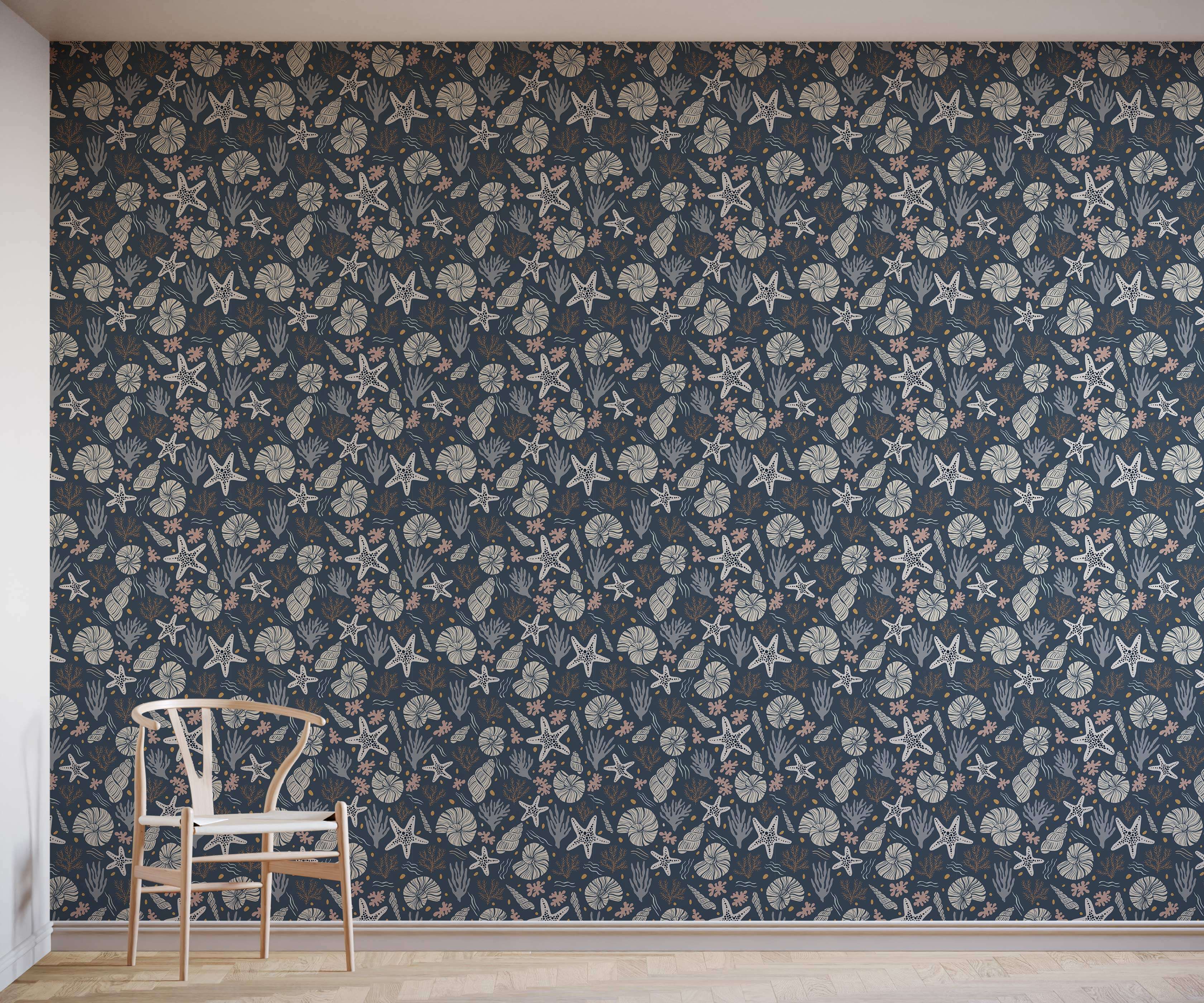 Bobbi Beck Comber Patterned Luxury Wallpaper