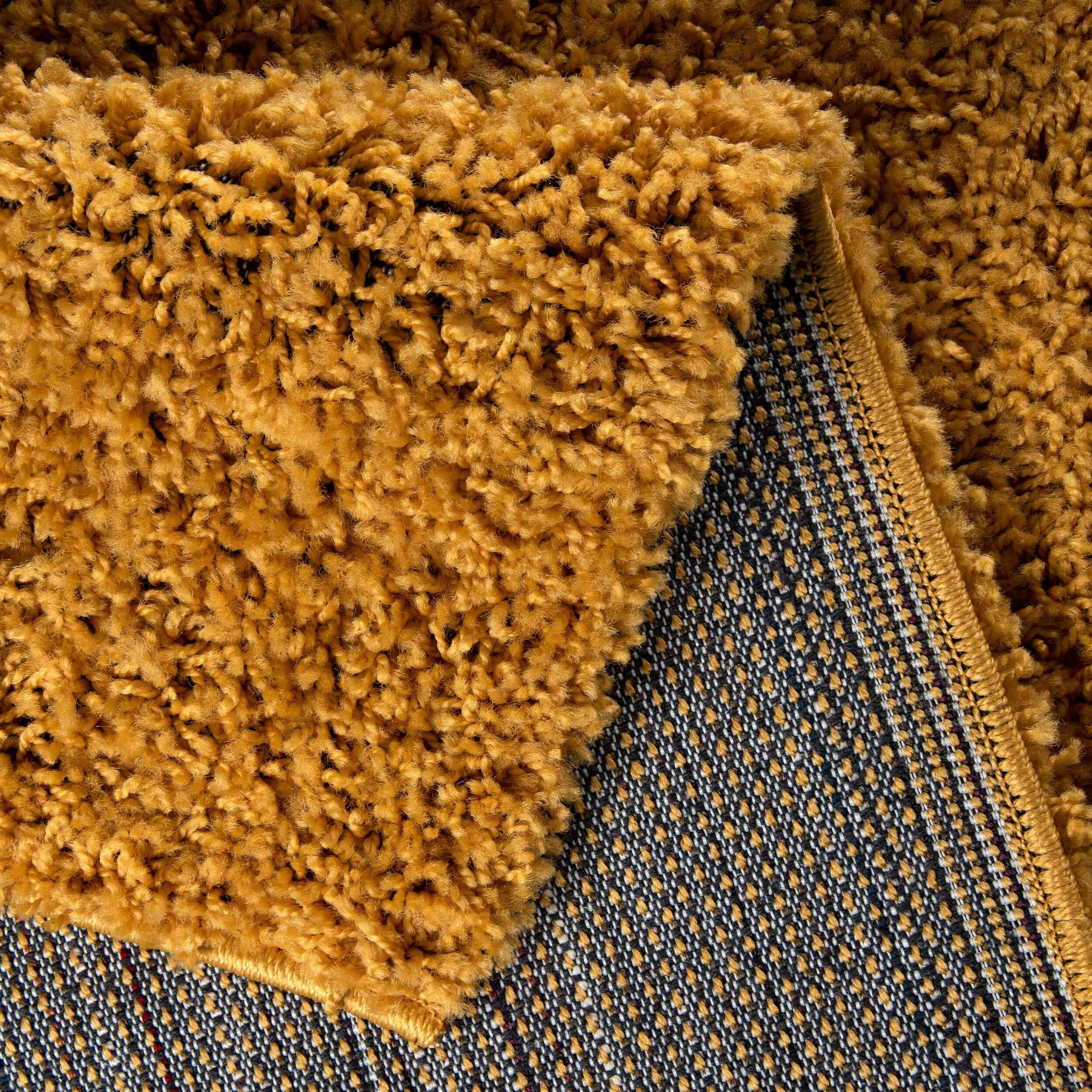 Shaggy Collection Shaggy Rugs in Gold | 380go