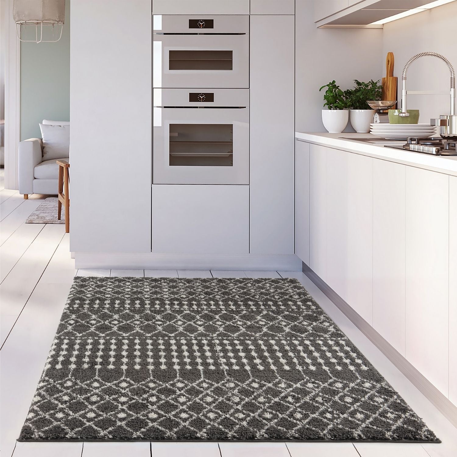 Moroccan Dark Grey  Shaggy Rug | 1040