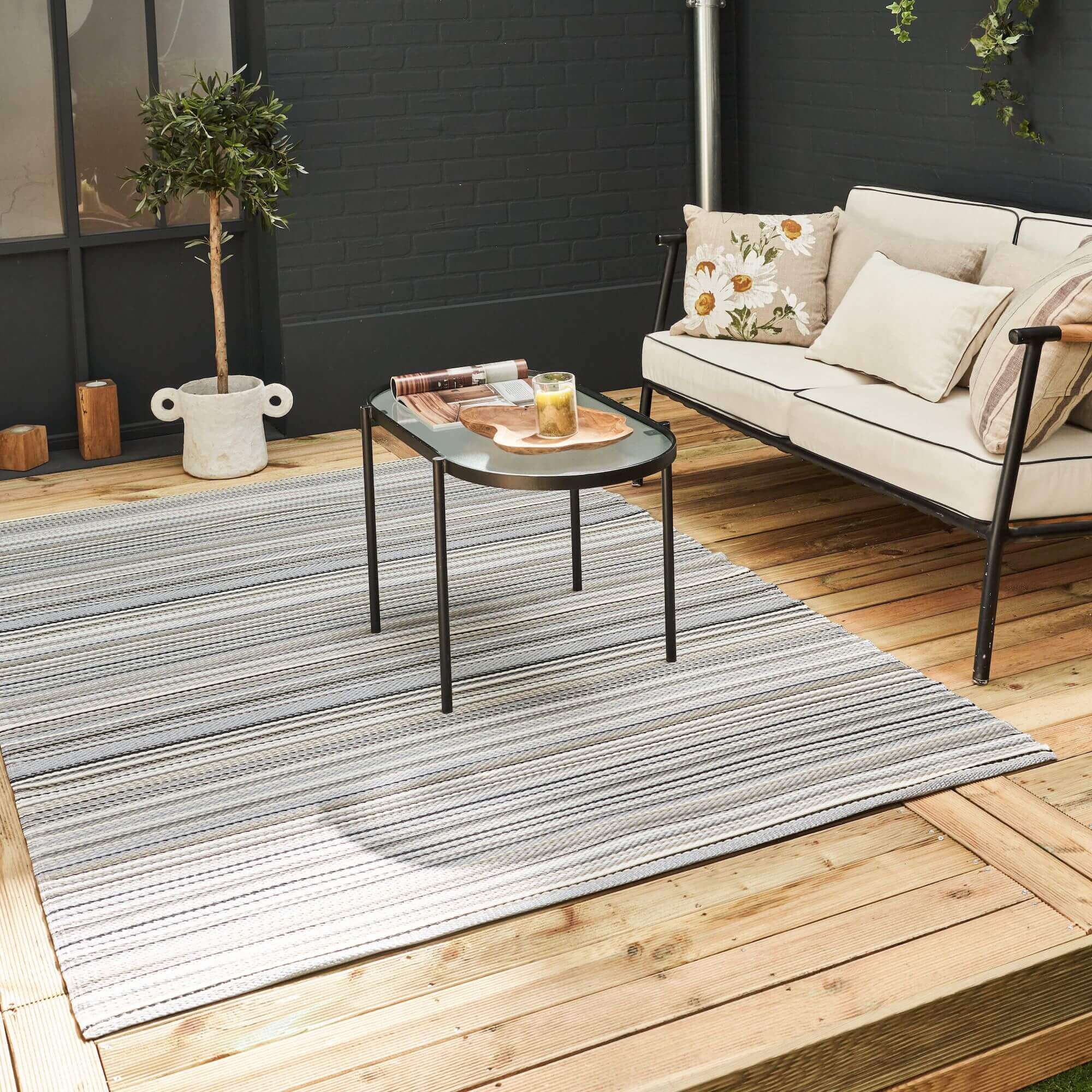 Rainbow Outdoor Rug Grey | 1020