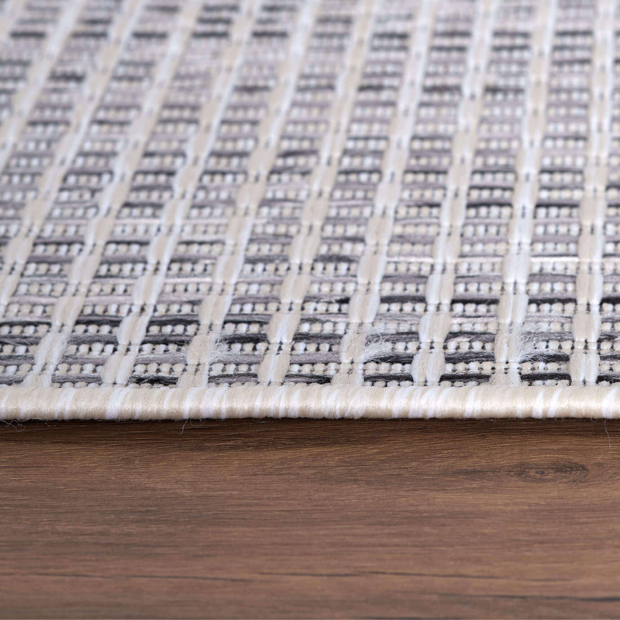 Magic Outdoor Rug Cream | 3610