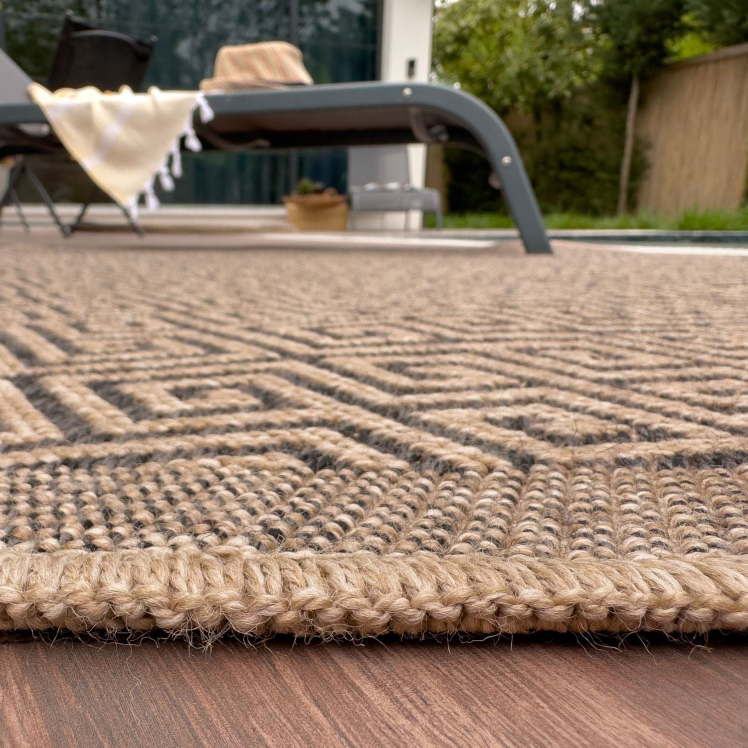 Nature Outdoor Rug Dark Grey | 5100DG