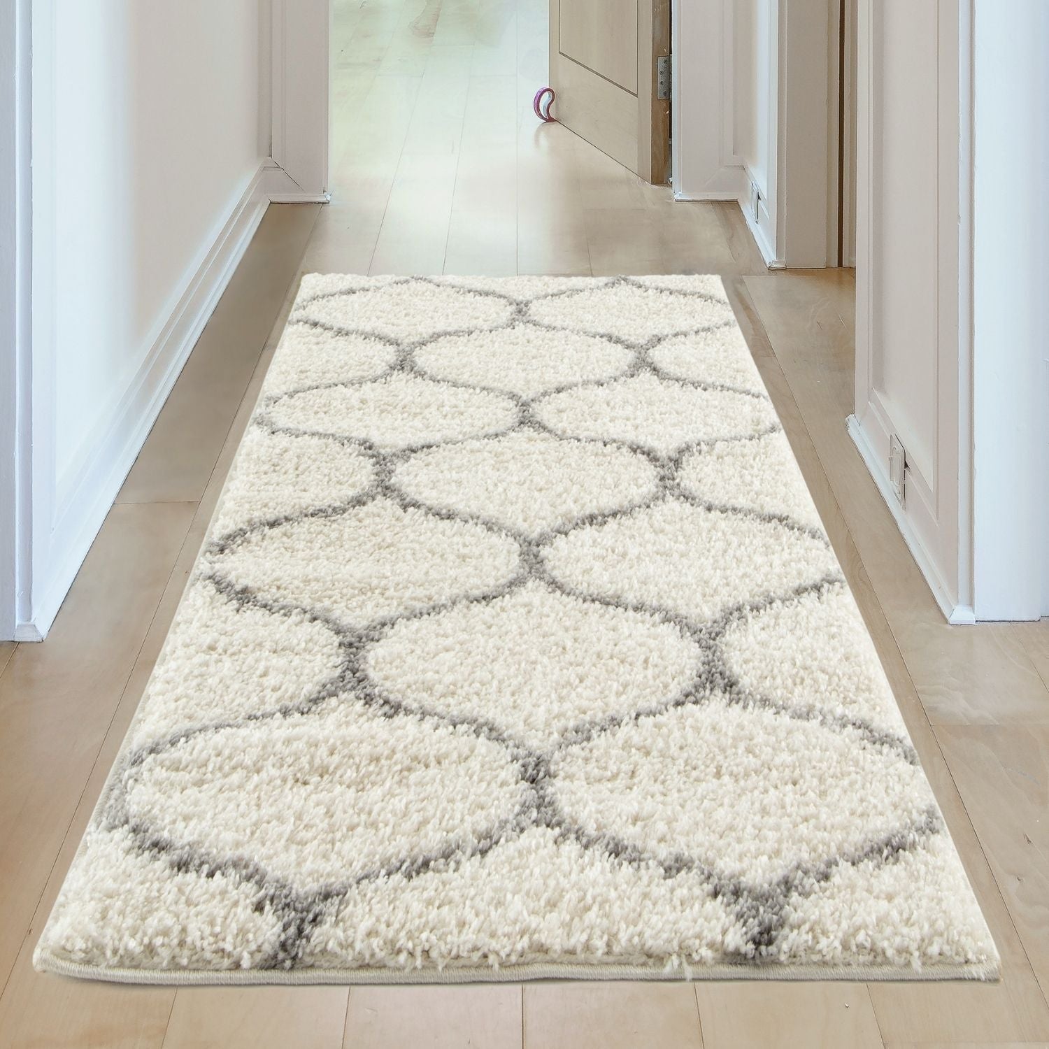 Moroccan Ivory Shaggy Rug | 600