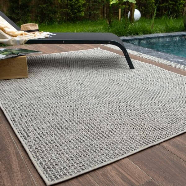 Magic Outdoor Rug Cream | 3610