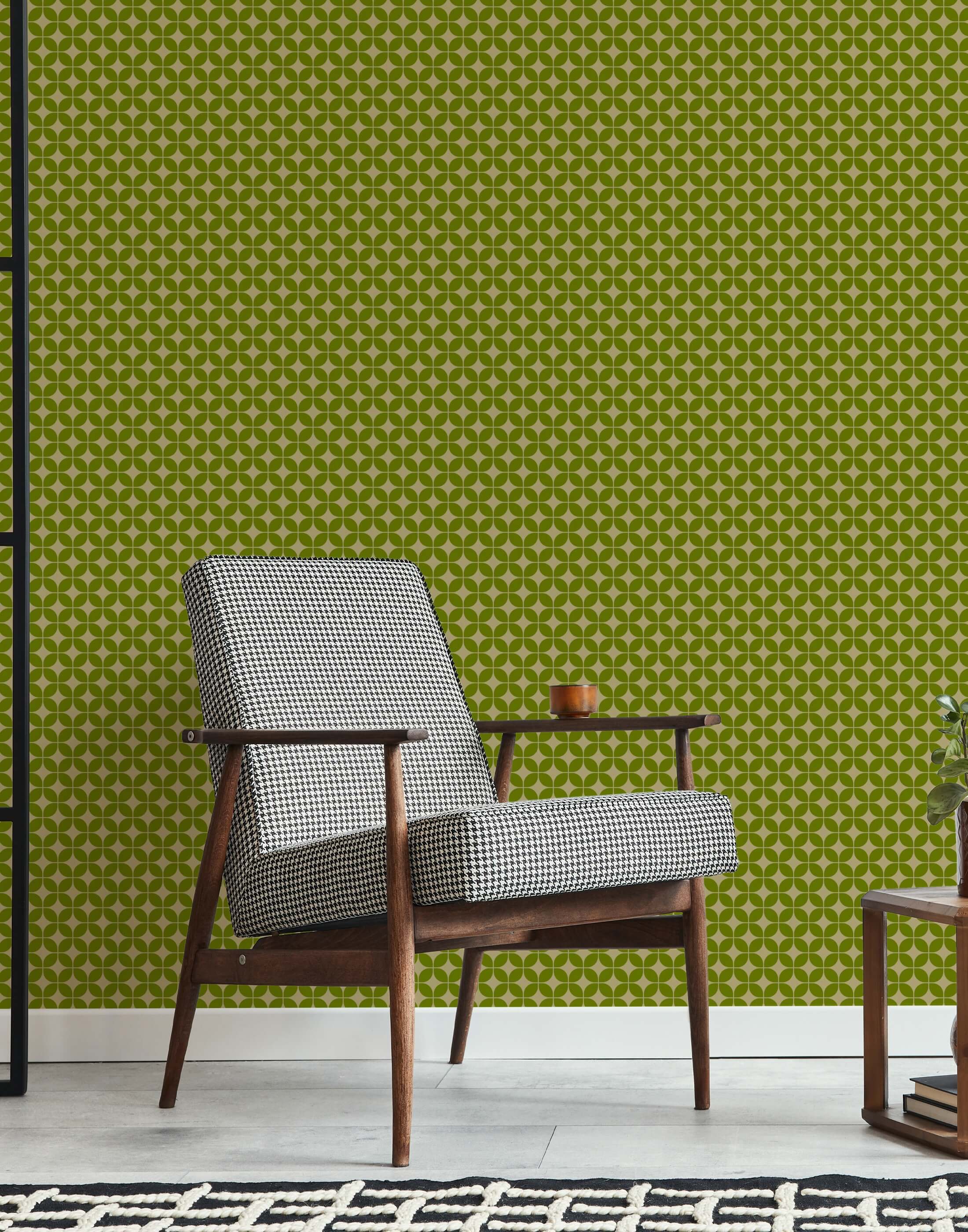 Bobbi Beck Alex Retro Luxury Wallpaper