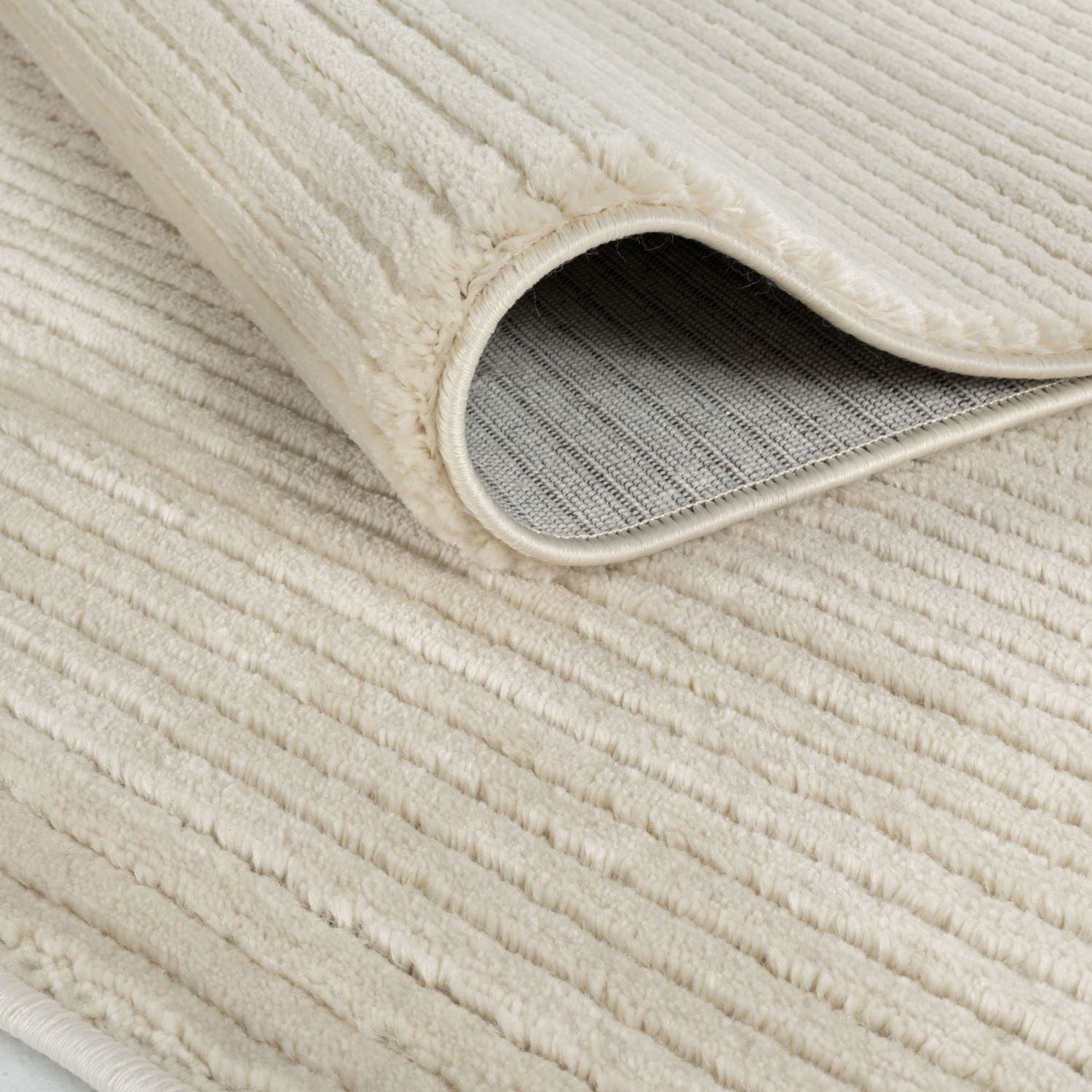 Aura Collection Rug Pearl in Cream