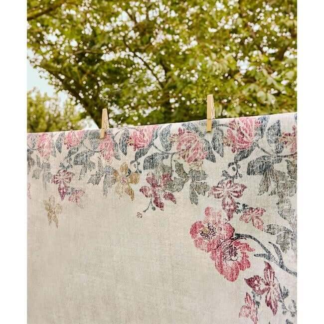 Eco-Washable Cream Rug Flower Design