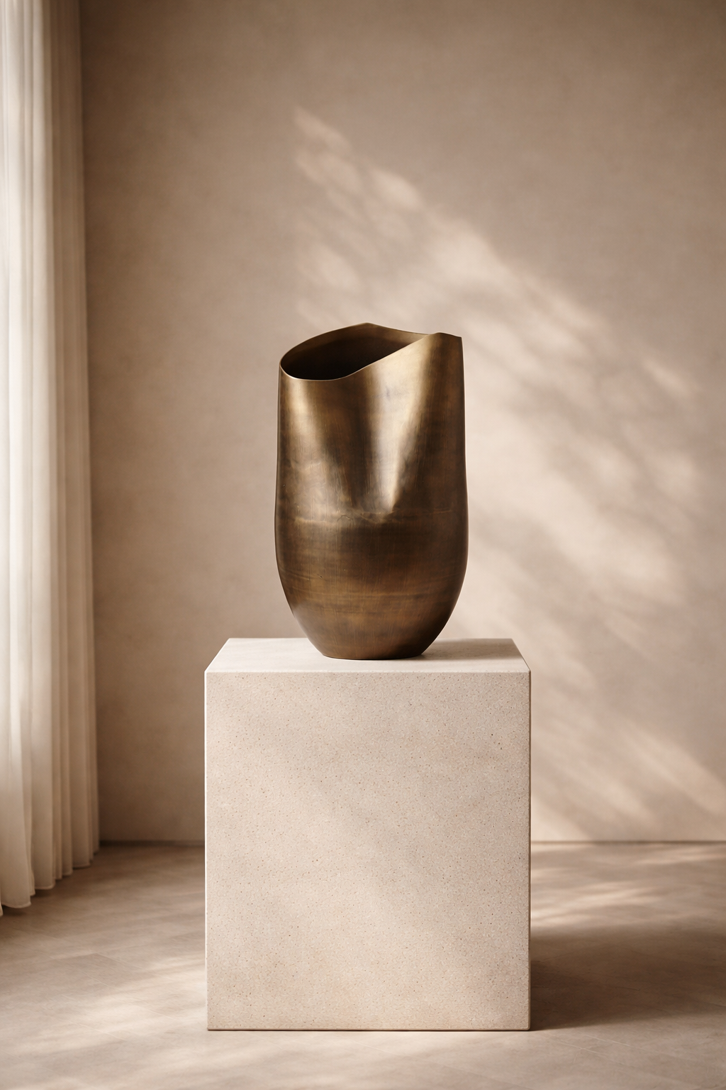 Tommy Franks Tromba II Ceramic Pot
