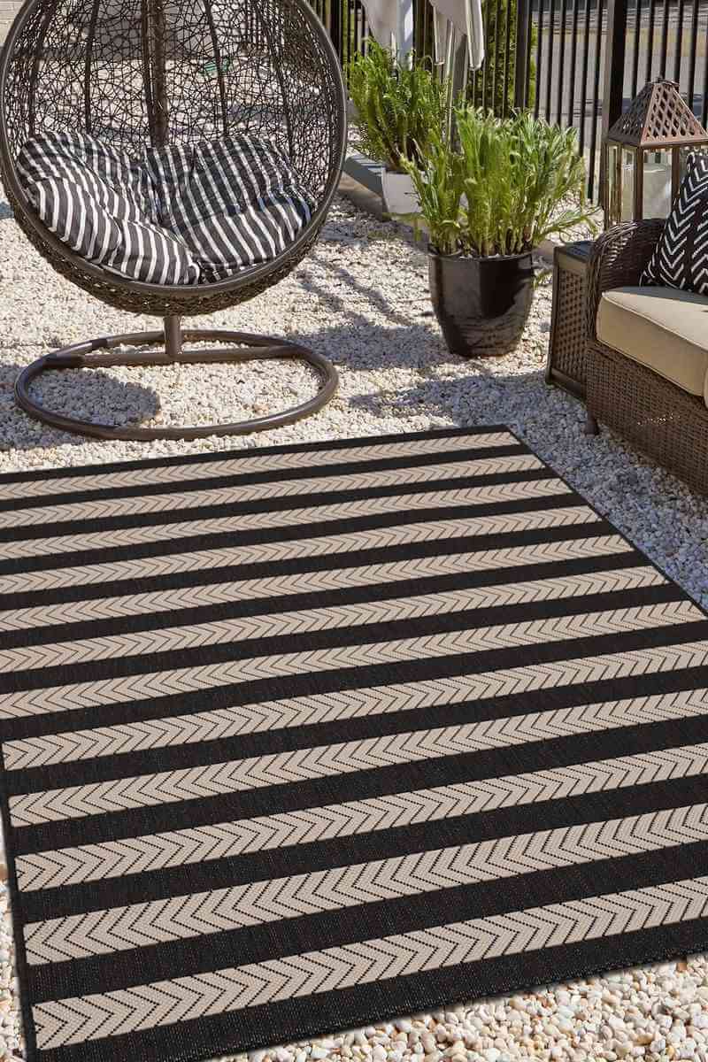 County Stripe Rug – Indoor/Outdoor Use