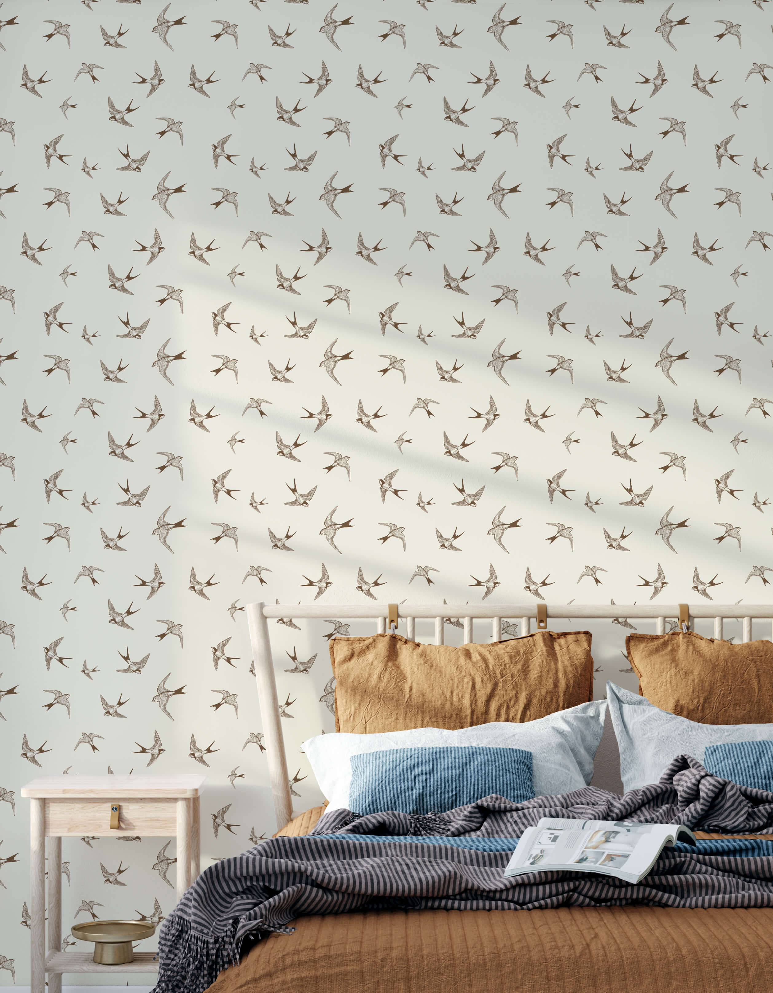 Bobbi Beck Garrix Bird Animal Luxury Wallpaper