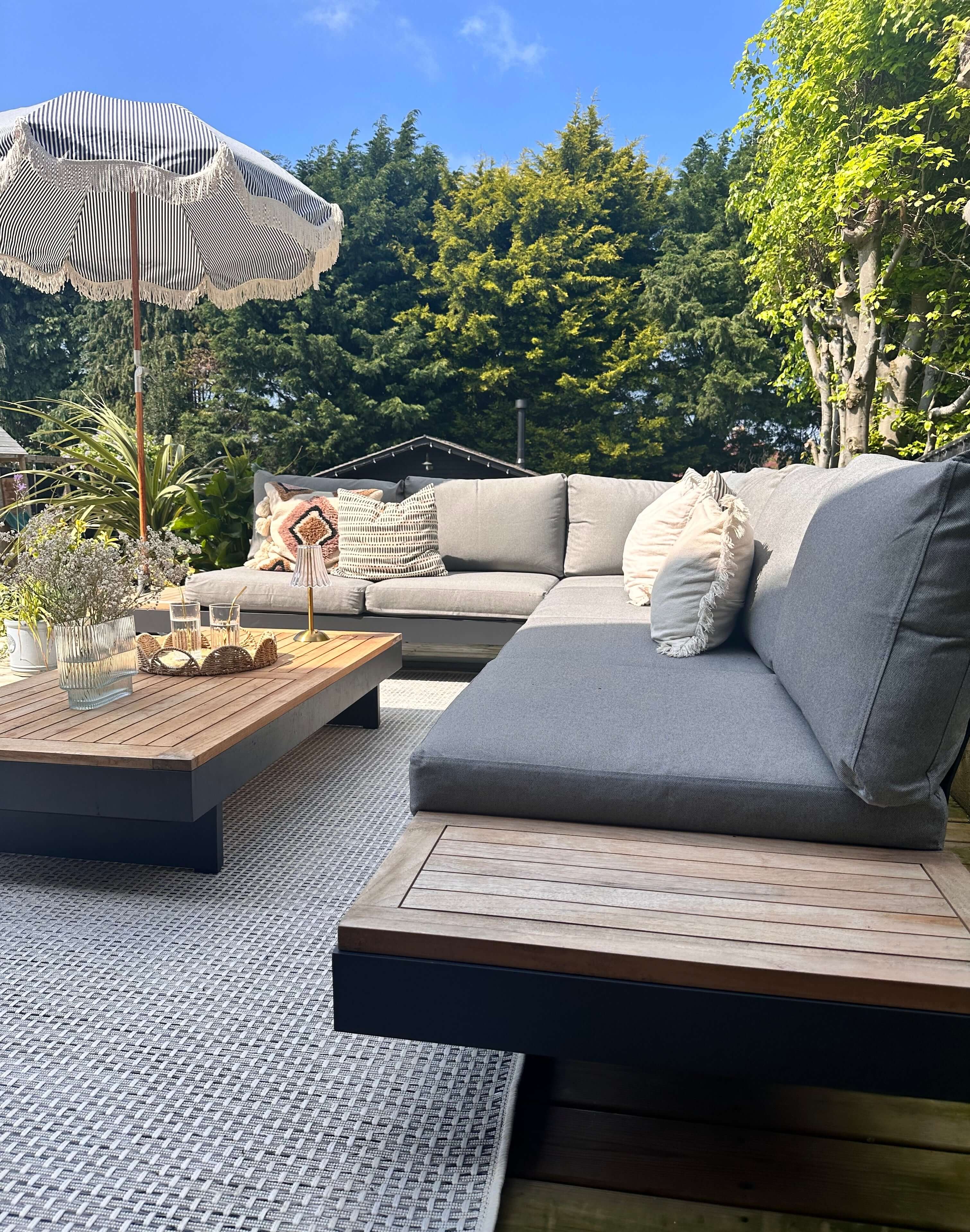 Magic Outdoor Rug Cream | 3610