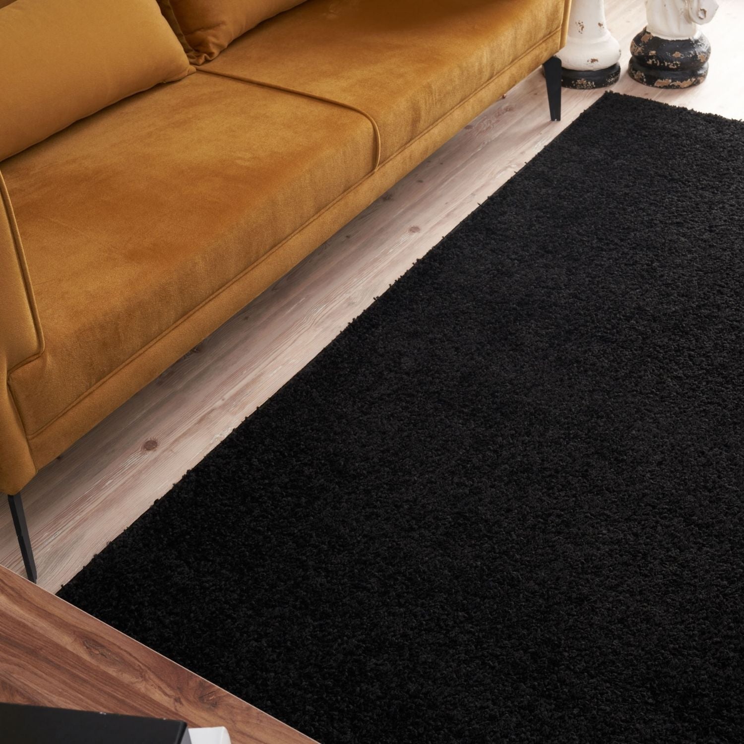 Myshaggy Solid Black Rug