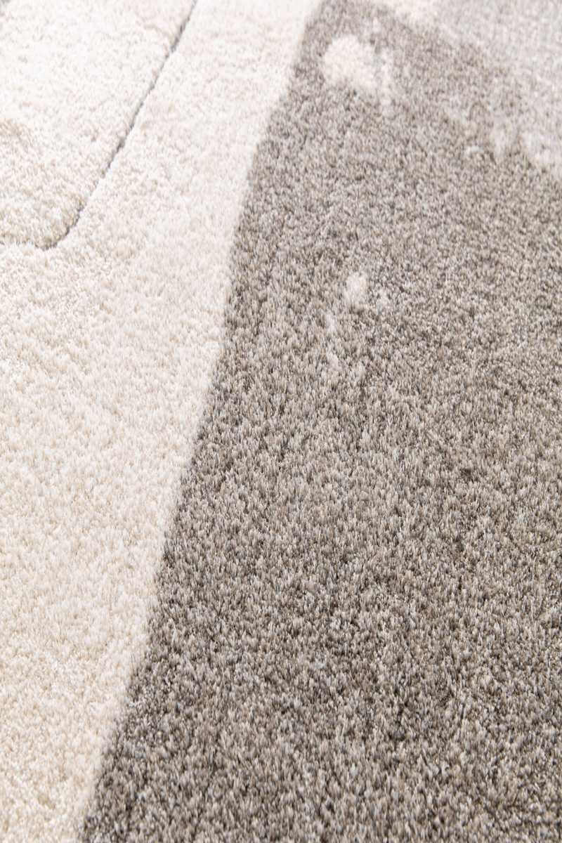 Pure Cream Rug – Soft 3D Texture Abstract Design