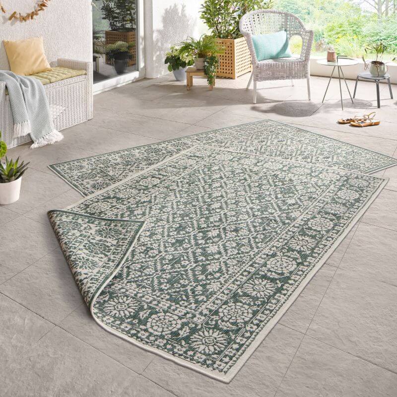 Reversible Indoor-Outdoor Curacao Rug
