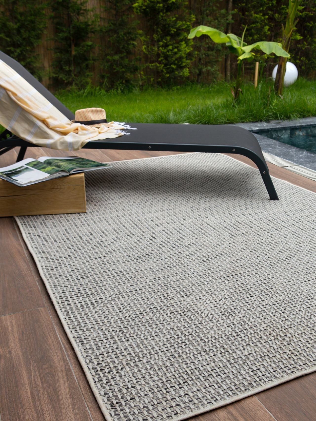Magic Outdoor Rug Cream | 3610