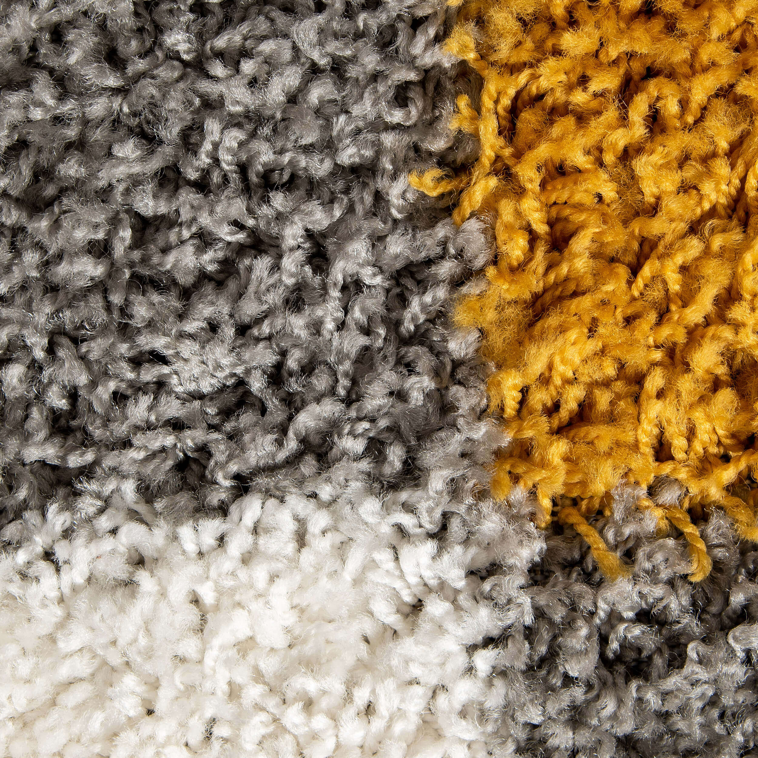 Shaggy Collection Shaggy Rugs in Gold | 381g